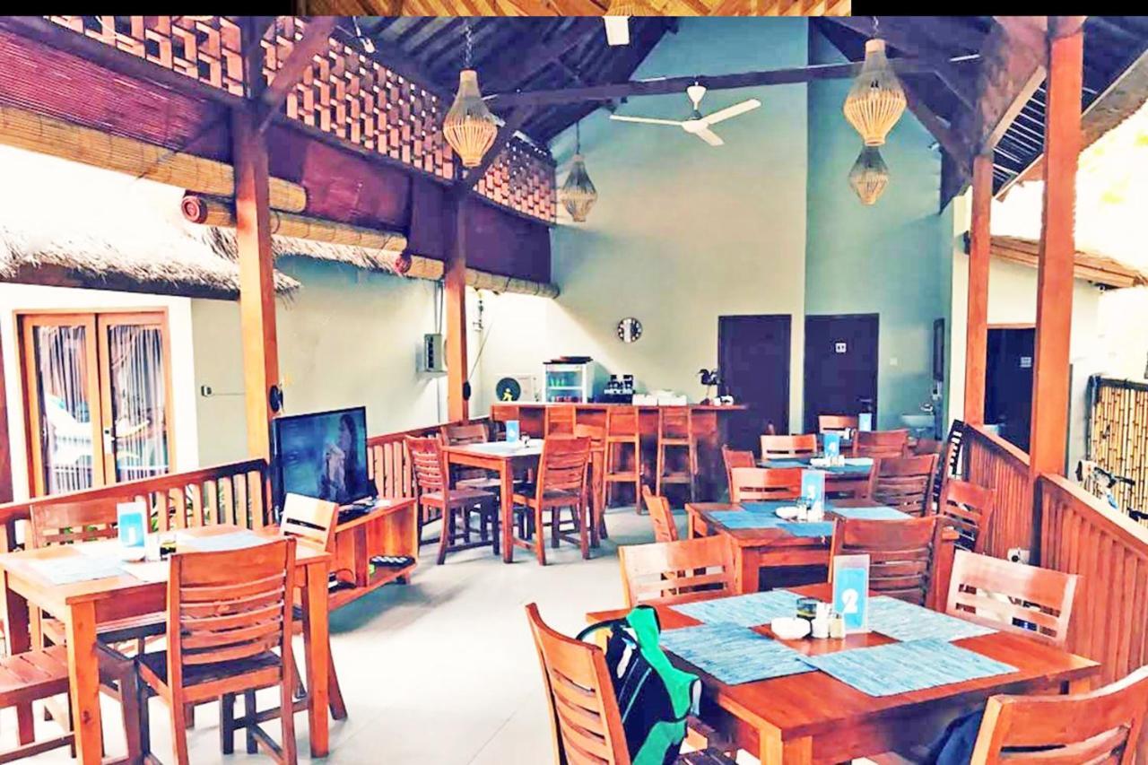 Gili One Resort Gili Trawangan Exterior photo