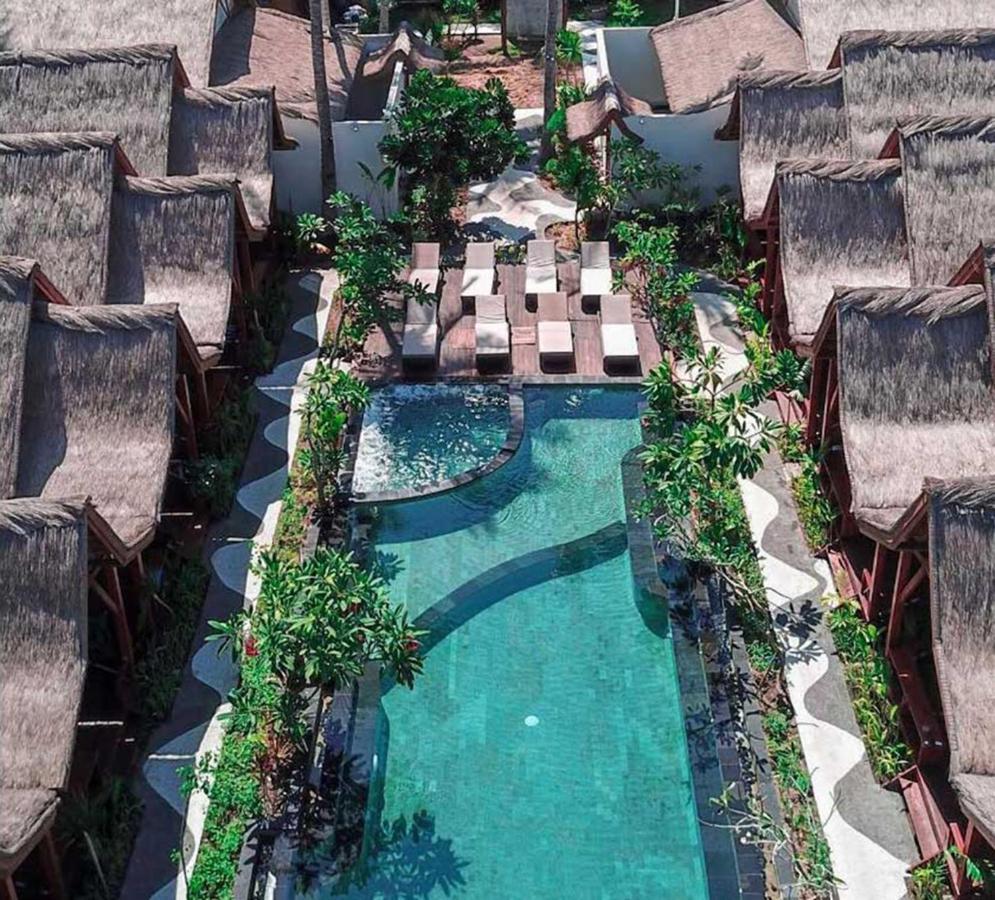 Gili One Resort Gili Trawangan Exterior photo