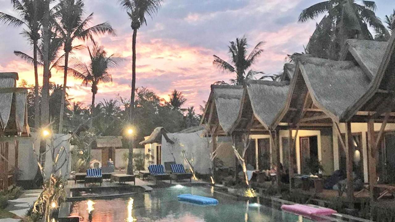 Gili One Resort Gili Trawangan Exterior photo